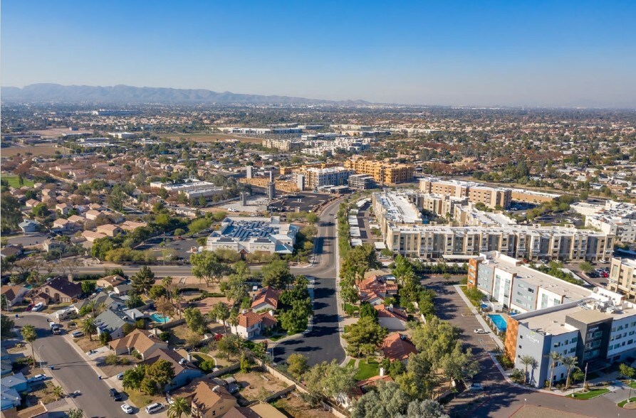 More Photos Of 111 S Hearthstone Way, Chandler Rehabilitation Center For Sale