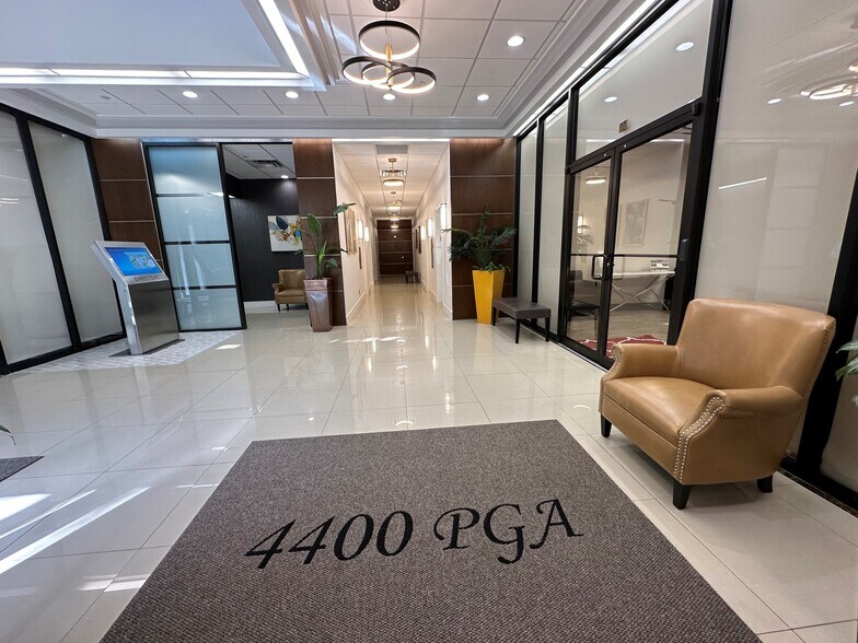 More Photos Of 4400 Pga Blvd, Palm Beach Gardens Office For Lease