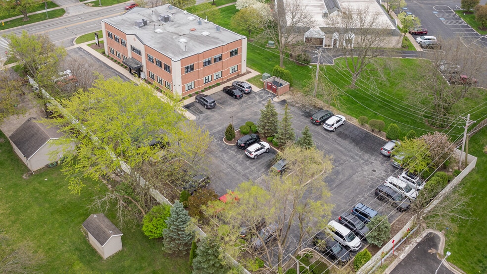 More Photos Of 16532 Oak Park Ave, Tinley Park Medical For Lease