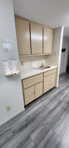 More Photos Of 2608 Matlock Rd, Arlington Medical For Lease