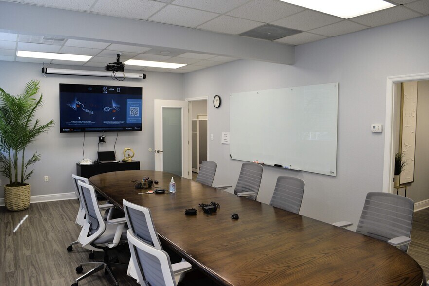 More Photos Of 1350 Orange Ave, Winter Park Office For Lease