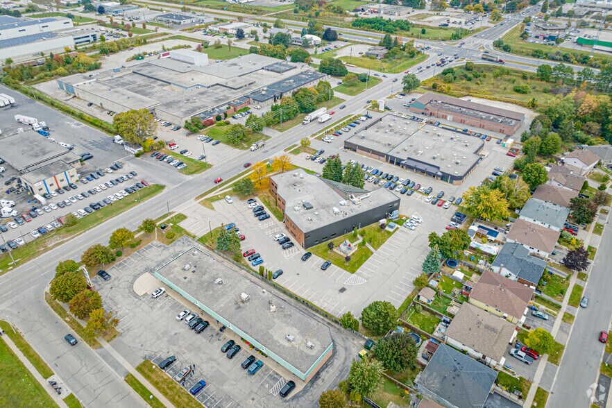 More Photos Of 370 Speedvale Ave W, Guelph Office For Lease