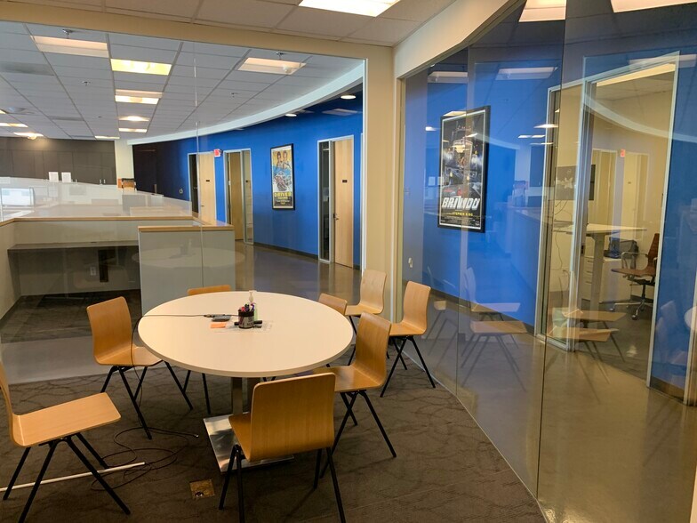 More Photos Of 3550 Tyburn St, Los Angeles Warehouse For Lease