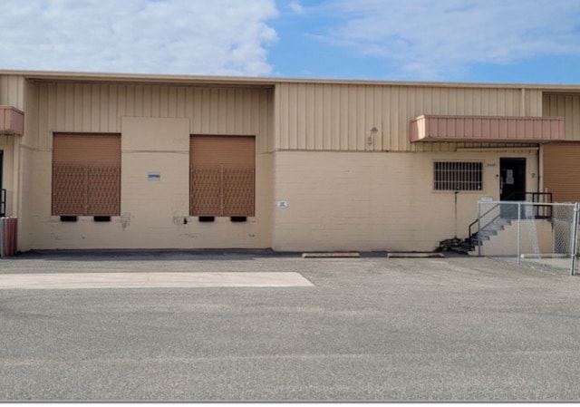 More Photos Of 10207-10235 General Dr, Orlando Warehouse For Lease
