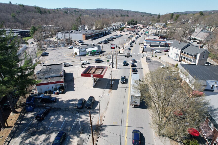 More Photos Of 624 Chandler St, Worcester Auto Repair For Sale