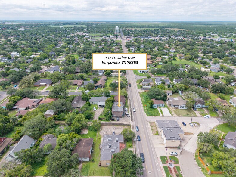More Photos Of 732 W Alice Ave, Kingsville Apartments For Sale