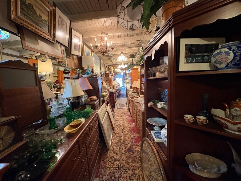 More Photos Of 2048 S Broad St, Hamilton Storefront For Sale