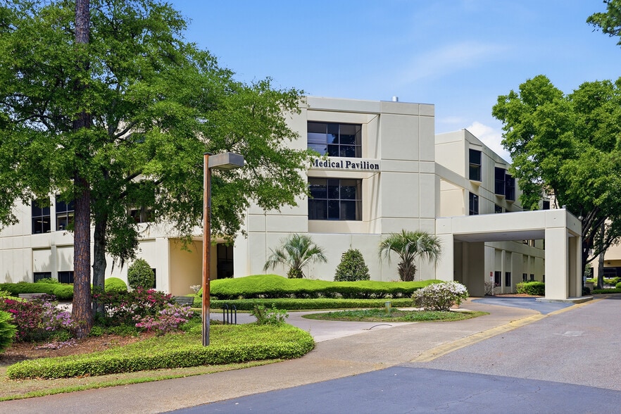 More Photos Of 25 Hospital Center Blvd, Hilton Head Medical For Lease