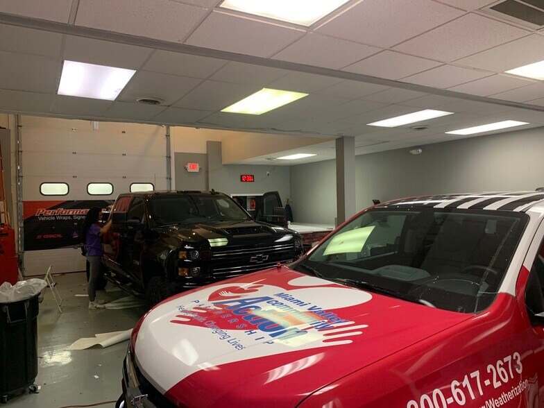 More Photos Of 3030 Kettering Blvd, Moraine General Retail For Sale