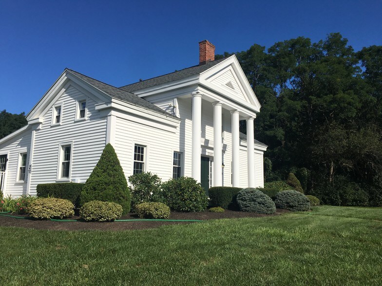 More Photos Of 1585 Rt-146, Rexford Office For Sale