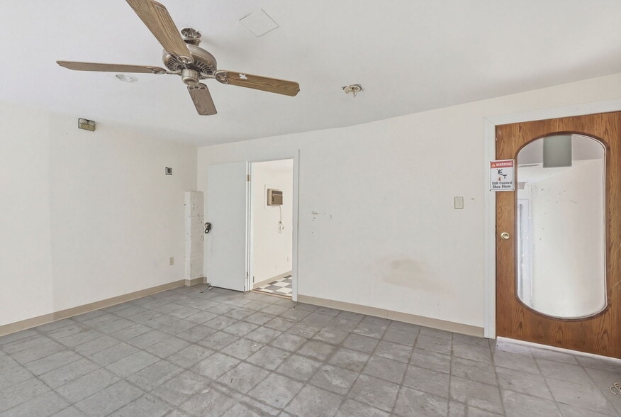 More Photos Of 534 Harvard St, Vineland Warehouse For Sale