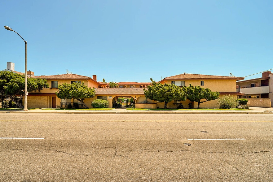 Primary Photo Of 1010 S Atlantic Blvd, Alhambra Apartments For Sale