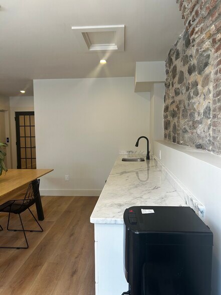 More Photos Of 320 S Main St, Providence Loft Creative Space For Lease