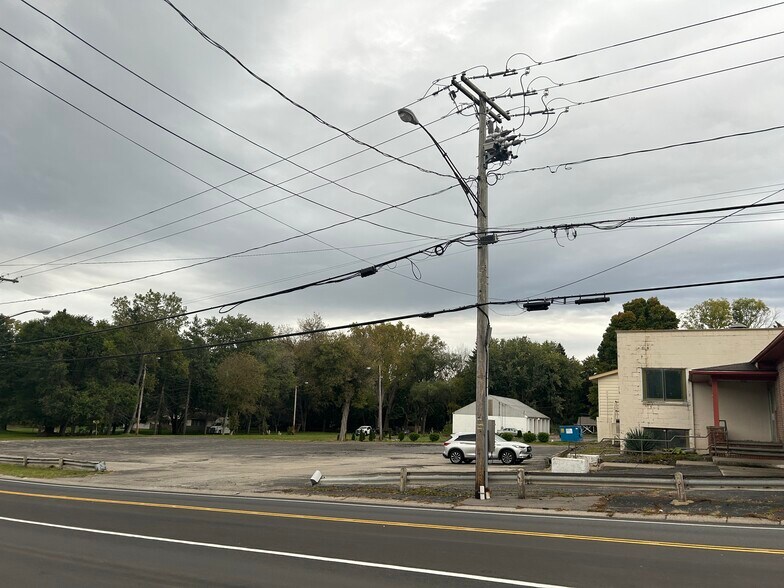 More Photos Of 602 Ridge Rd, Webster Restaurant For Sale