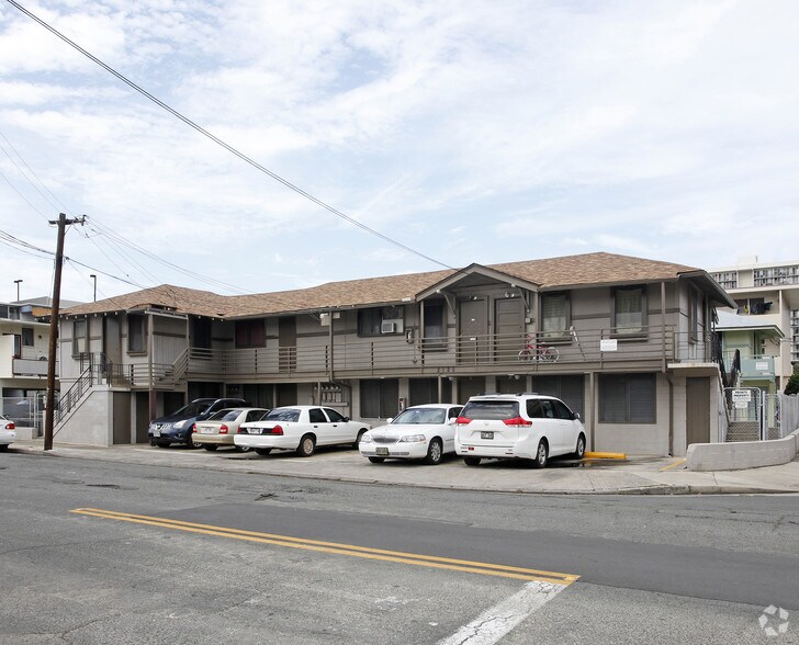 More Photos Of 2128 Date St, Honolulu Apartments For Sale