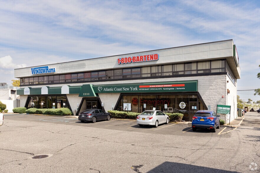Primary Photo Of 2233 Broad Hollow Rd, Farmingdale Office For Lease