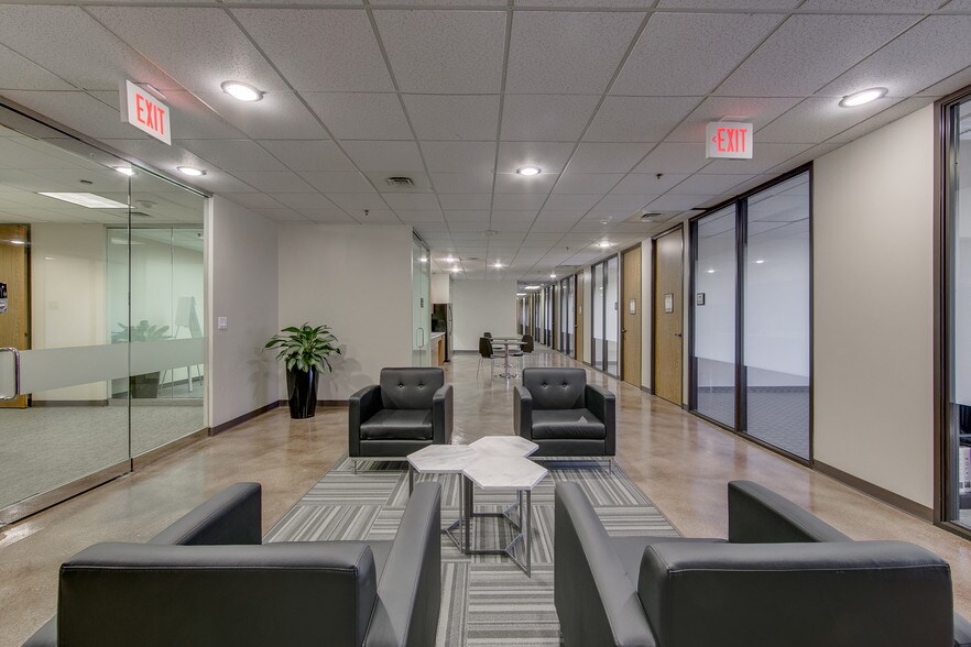 More Photos Of 4101 McEwen Rd, Dallas Office For Lease