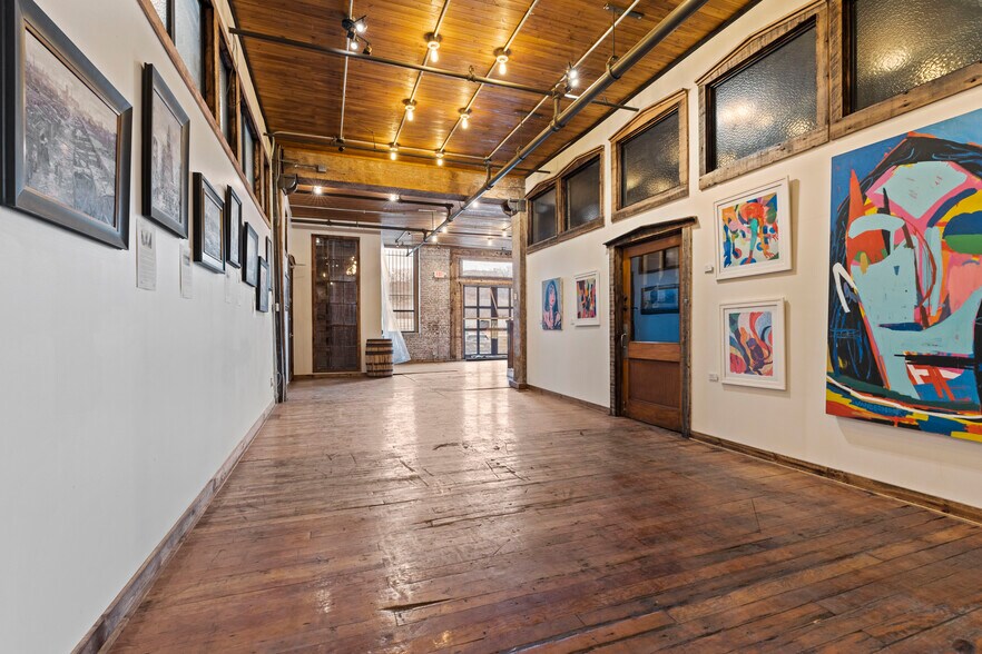 More Photos Of 1311 W 13th St, Kansas City Unknown For Lease