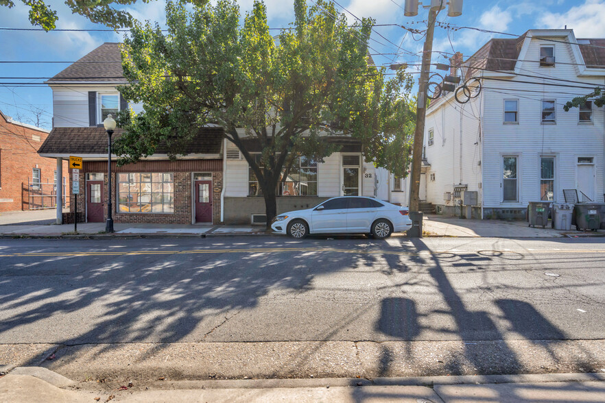 Primary Photo Of 30-32 Washington St, Mount Holly Office Residential For Lease