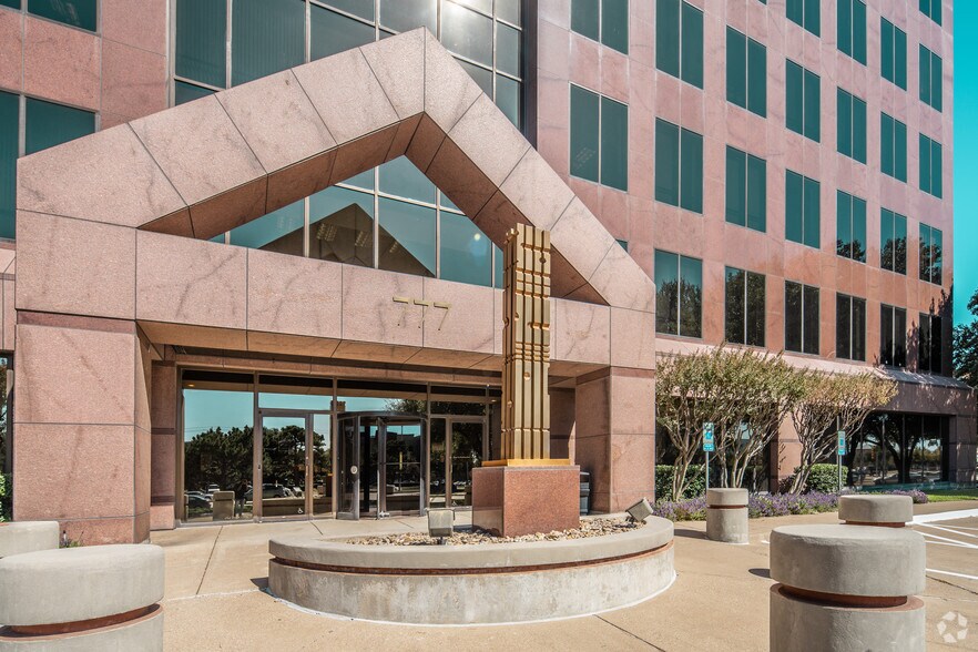 More Photos Of 777 E Campbell Rd, Richardson Office For Lease