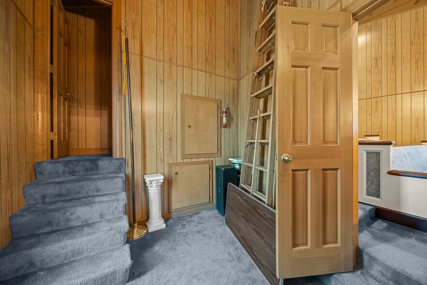More Photos Of 4334 W Pine St, Farmville Religious Facility For Sale