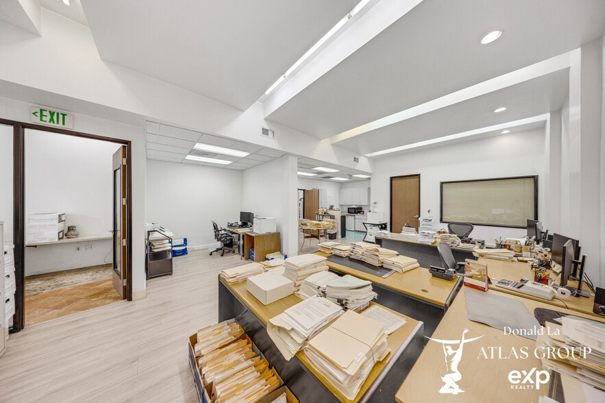 More Photos Of 223-229 E Valley Blvd, Alhambra Storefront For Sale
