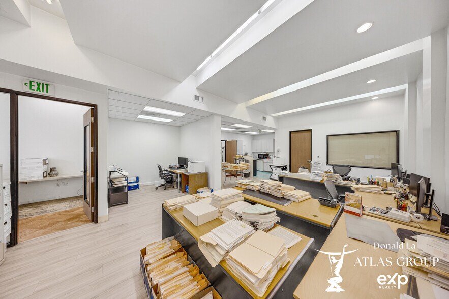 More Photos Of 223 E Valley Blvd, Alhambra Storefront For Sale