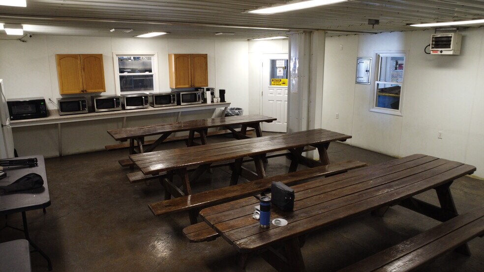 More Photos Of 36 Hull Ave, Clintondale Industrial For Sale