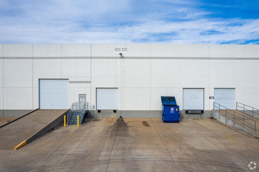 More Photos Of 2951 Northern Cross Blvd, Fort Worth Unknown For Lease