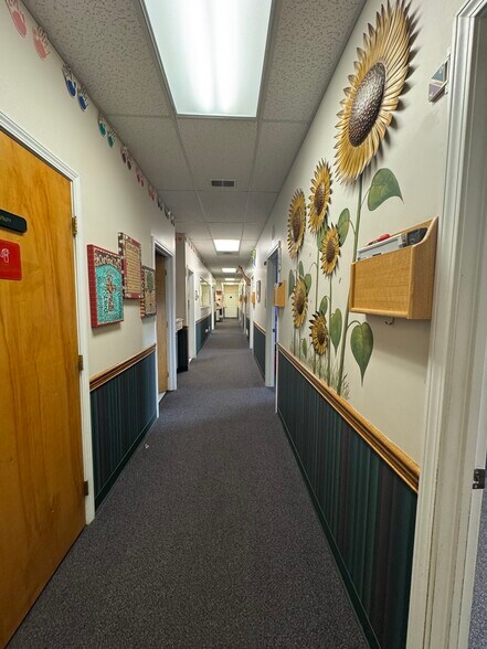 More Photos Of 71 Mack Walters Rd, Shelbyville Medical For Sale