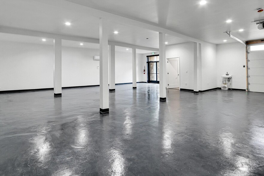 More Photos Of 3519-3521 6th Ave, Tacoma Office For Sale