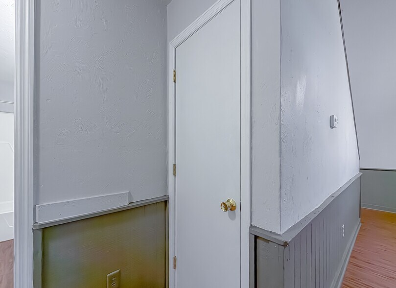 More Photos Of , Tallahassee Multifamily For Sale