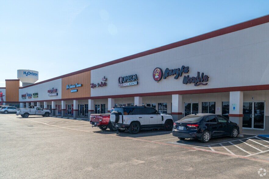 More Photos Of 14010 Horizon Blvd, Horizon City General Retail For Lease