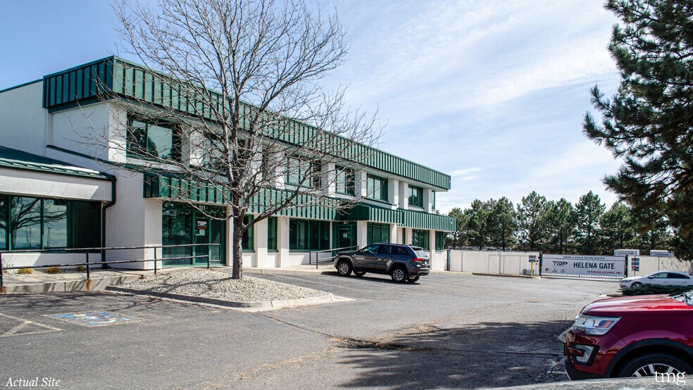 More Photos Of 2022 Helena St, Aurora Warehouse For Sale