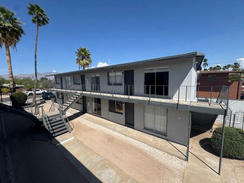 More Photos Of 2950-2972 East 5th St, Tucson Multifamily For Sale