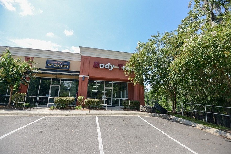 More Photos Of 2901 E Park Ave, Tallahassee Storefront Retail Office For Lease
