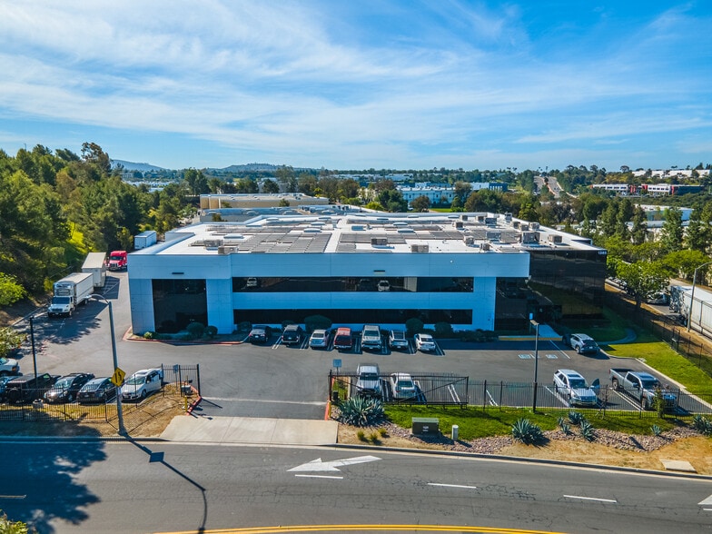 More Photos Of 1385 Park Center Dr, Vista Industrial For Sale