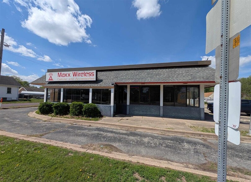 Primary Photo Of 435 S Western Ave, Peoria Fast Food For Lease
