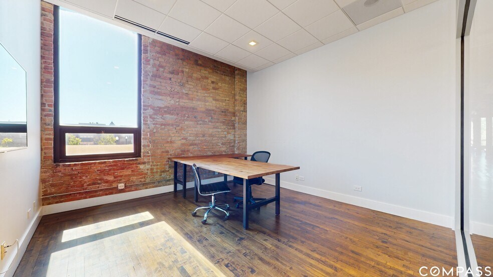 More Photos Of 2241 S Wabash Ave, Chicago Loft Creative Space For Sale