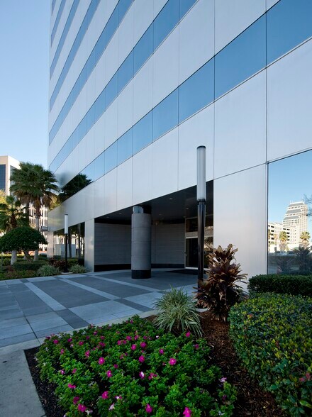 More Photos Of 135 W Central Blvd, Orlando Office For Lease