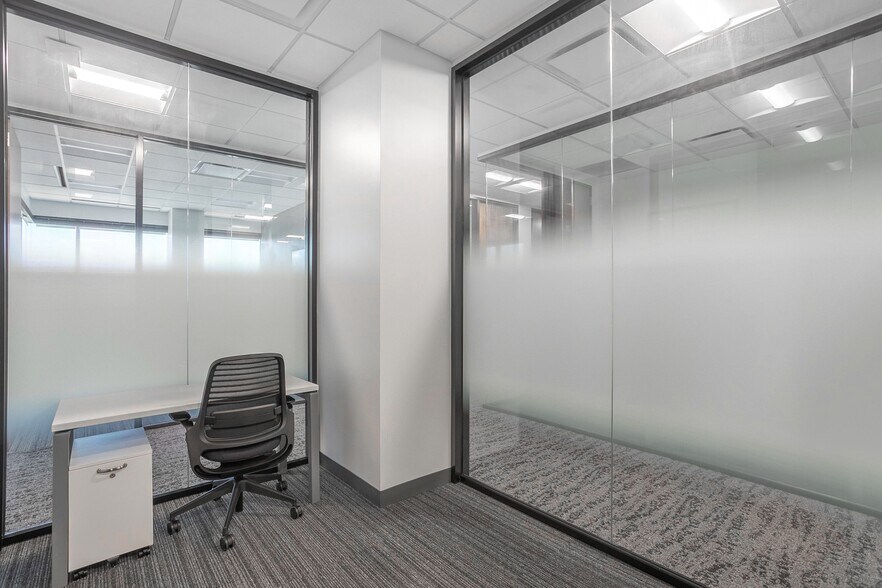 More Photos Of 5956 Sherry Ln, Dallas Coworking Space