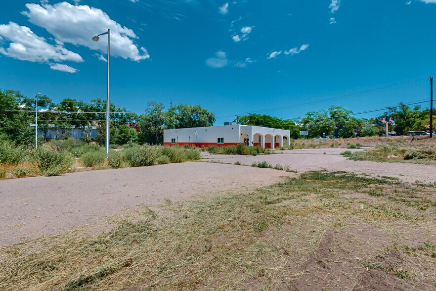 More Photos Of 11807 NM 337 #3, Tijeras Convenience Store For Sale