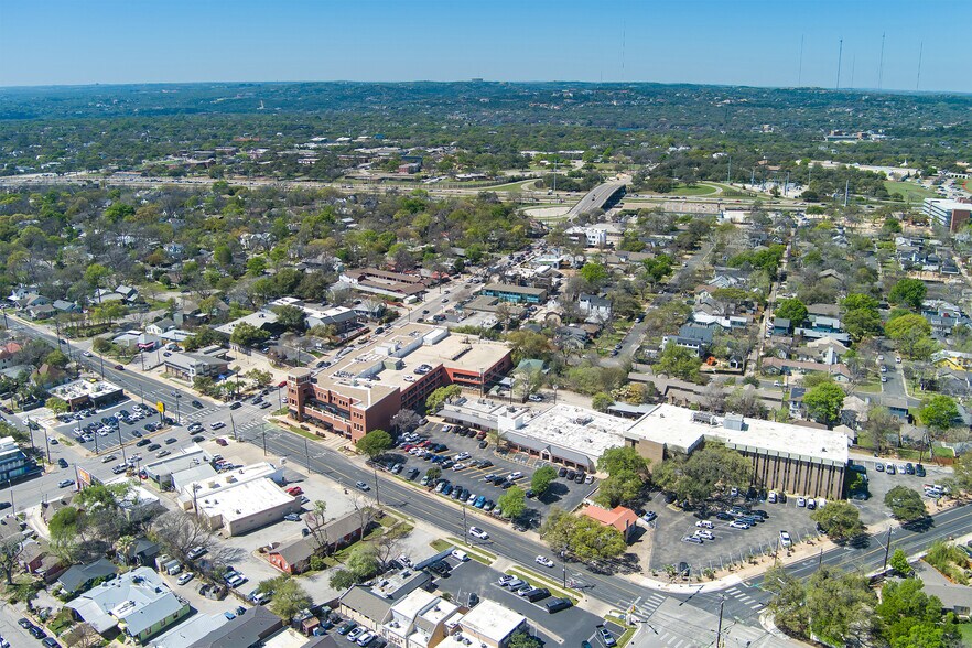 More Photos Of 3700-3708 Jefferson St, Austin Storefront Retail Office For Sale