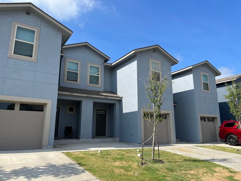 Primary Photo Of 6414 Luglio Ln, San Antonio Apartments For Sale