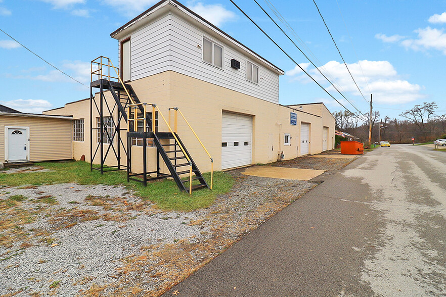 Primary Photo Of 704 California Ave, Rochester Warehouse For Sale