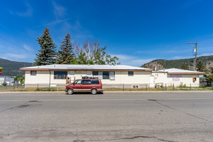 Primary Photo Of 1801 Chapman St, Merritt Apartments For Sale
