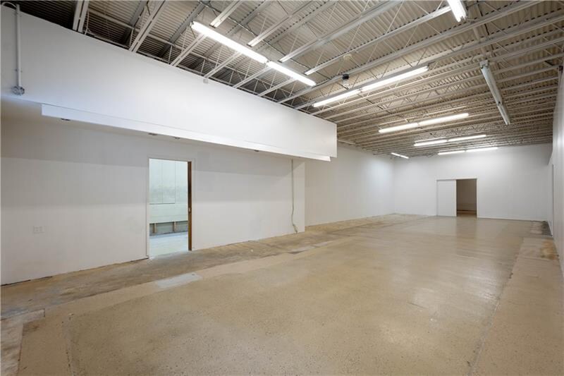 More Photos Of 6027 National Pike, Grindstone Freestanding For Sale