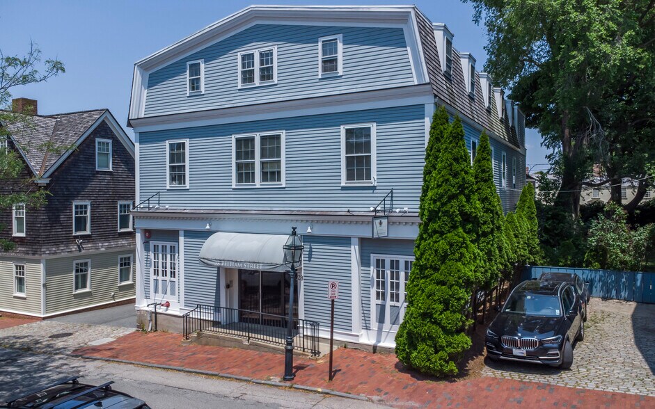 Primary Photo Of 28 Pelham St, Newport Office For Sale