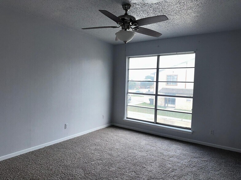 More Photos Of 1110 Covey Ln, Killeen Apartments For Sale