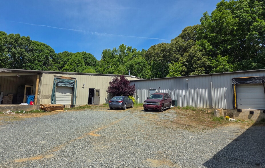 More Photos Of 248 W Franklinville St, Staley Manufacturing For Sale